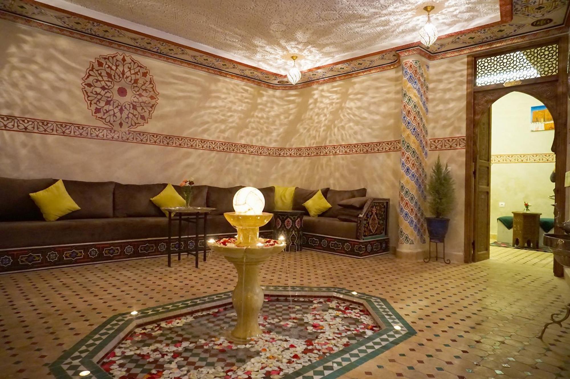 Flowers Riad Marrakesh Buitenkant foto